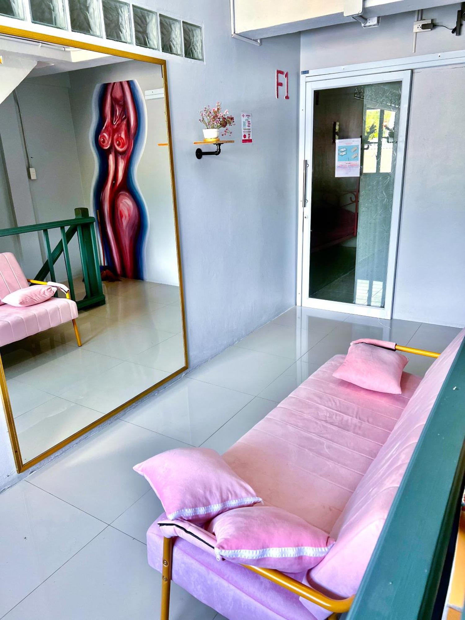 Arena Boutique Hotel Female Only Thongszala Kültér fotó